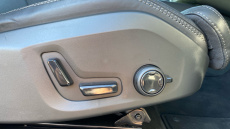 Volvo XC60 2.0 B5P Ultra Dark 5dr AWD Geartronic Petrol Estate